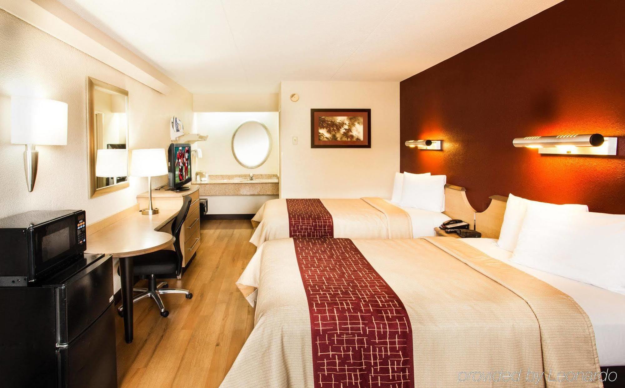 Red Roof Inn ווסט מונרו מראה חיצוני תמונה