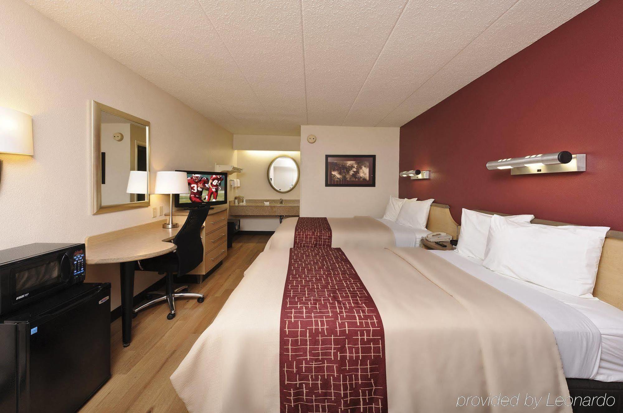 Red Roof Inn ווסט מונרו מראה חיצוני תמונה